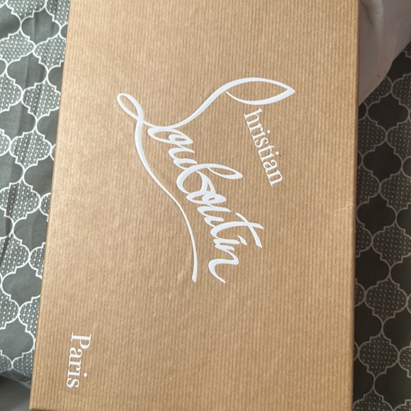 Louboutin Pigalle 85 in Nude - Picture 5 of 7